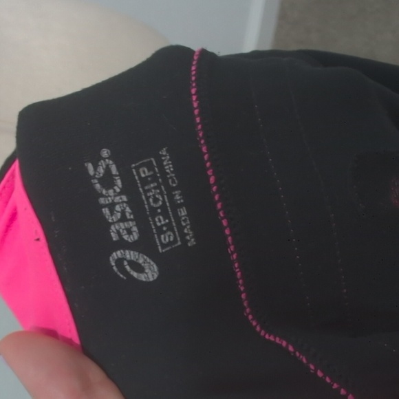4/$12 ASICS Women's Black and Pink Long Sleeve Running Top Pullover Size Small - Picture 8 of 9